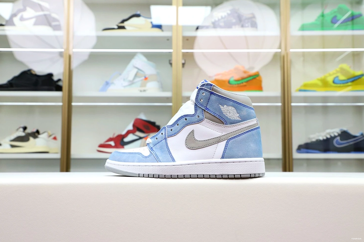 JORDAN RETRO ROYAL' 1 'HYPER AIR HIGH OG 0213